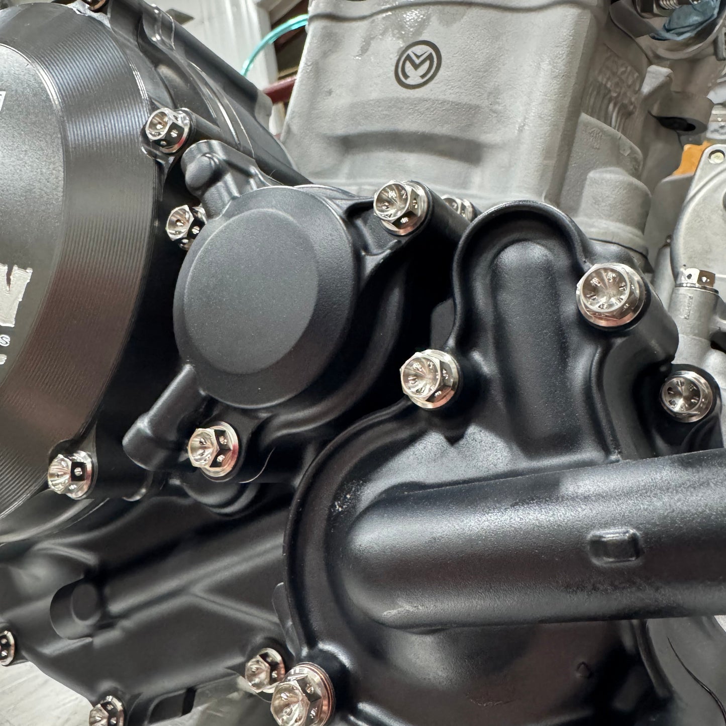 YAMAHA YFZ450R Titanium Oil Filter Cover Bolt Kit