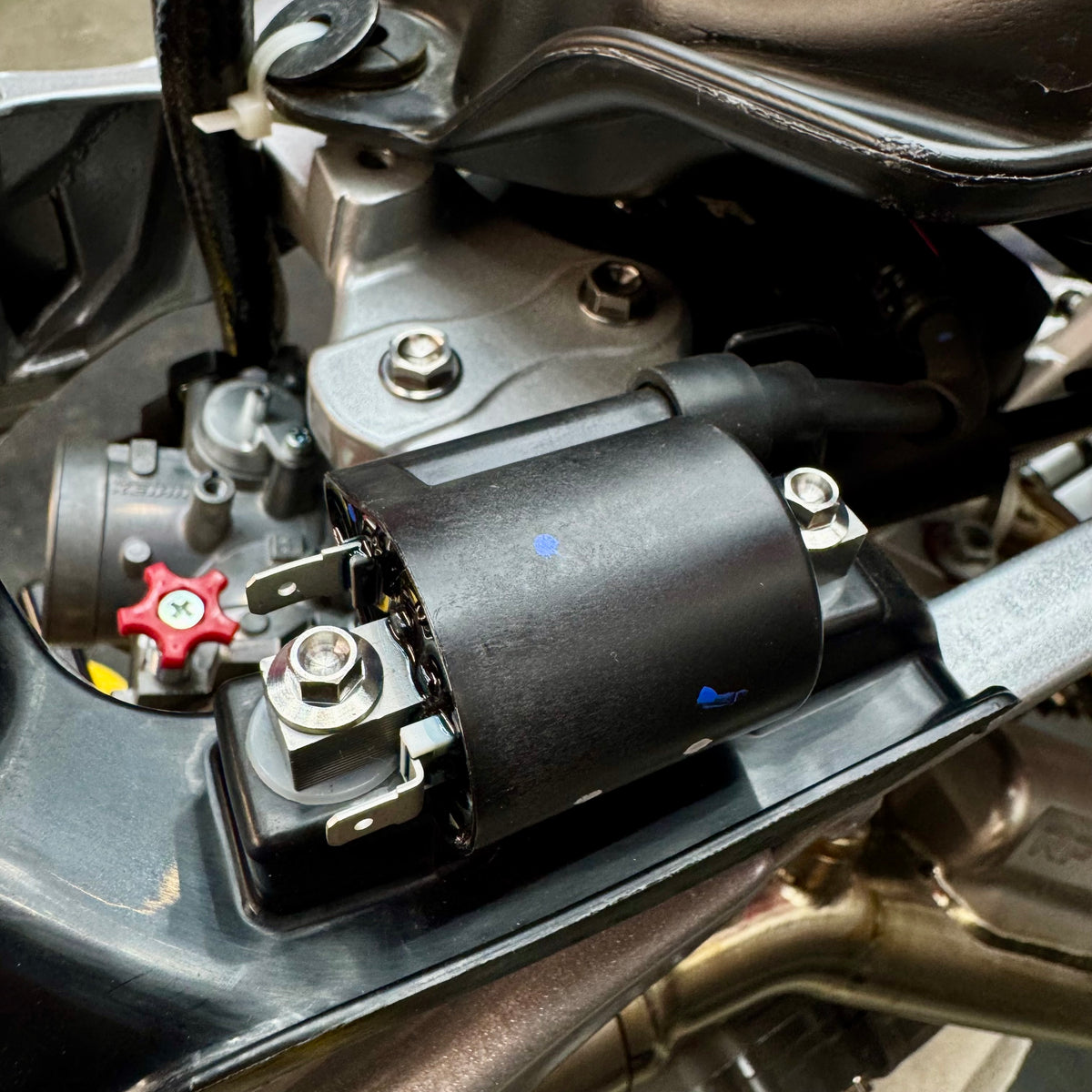 Yamaha YFZ450R Titanium Ignition Coil Mount Screws