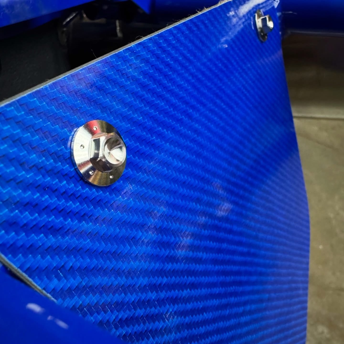 'Factory 43' Style - Carbon Fiber Rear Number Plate